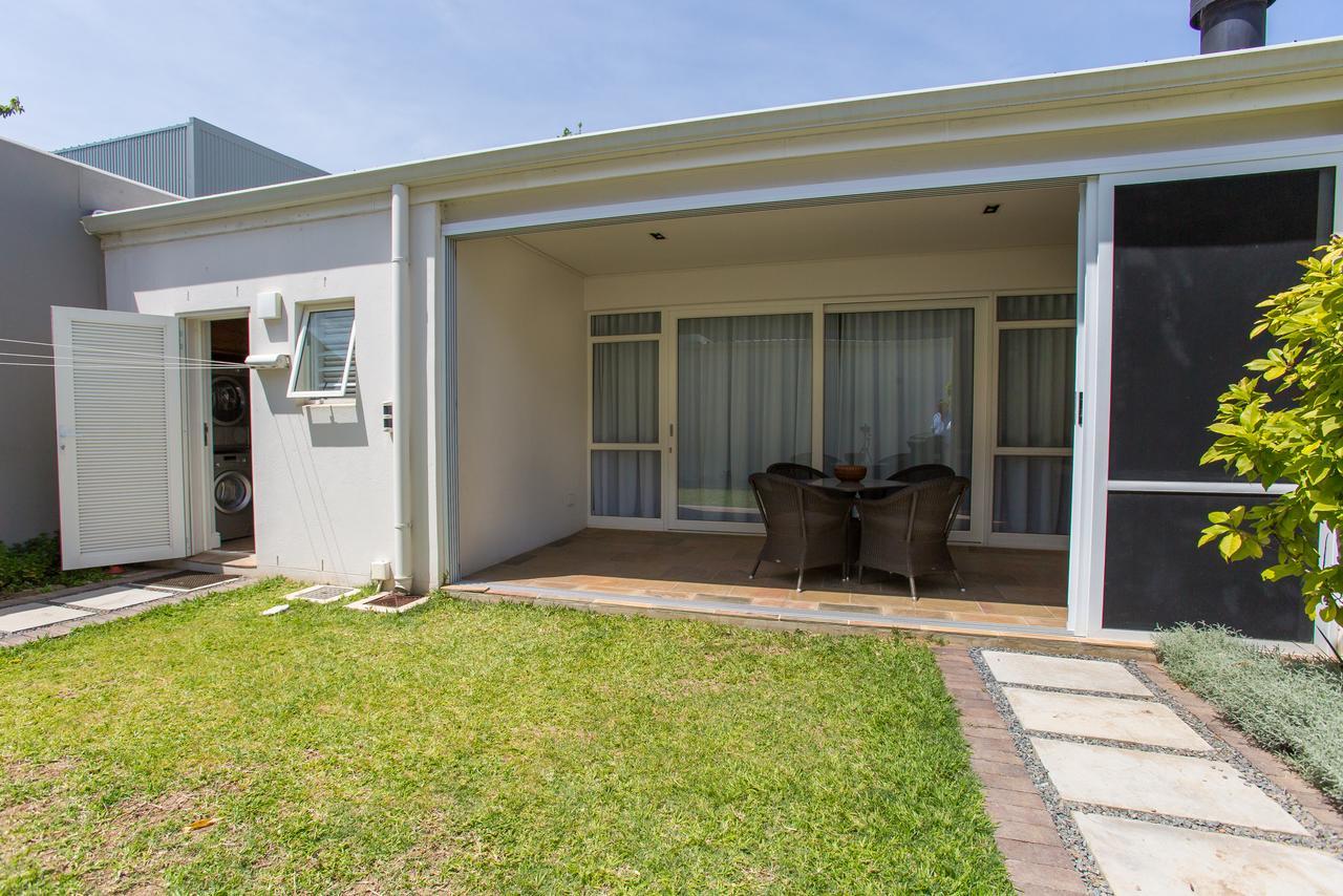 Laanhof Victorian House Self-Catering Hotel Stellenbosch Ngoại thất bức ảnh